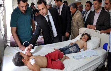 Tır İle Yolcu Midibüs Çarpıştı: 30 Yaralı