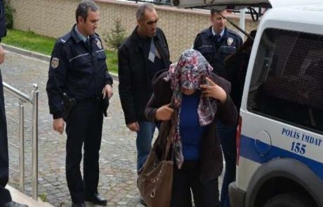 Hırsızların Evinden Servet Çıktı