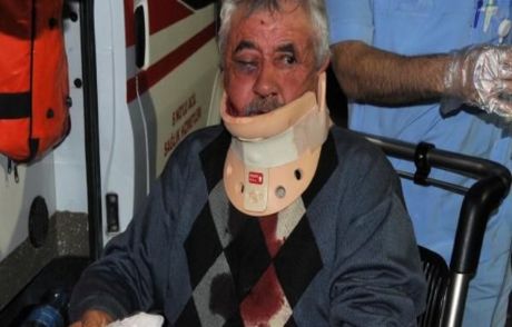 Sivas'ta Tır Taksiye Çarptı: 5 Yaralı