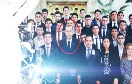 'başbakan'la Çekildik' Dediler Montaj Çıktı