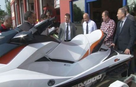 Hayat Kurtarma Timine 2 Yeni Jet-ski