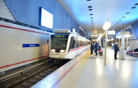 İzmir Metrosu 14 Yaşında