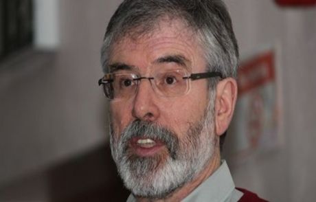 İngiltere Sinn Fein Liderini Tutukladı