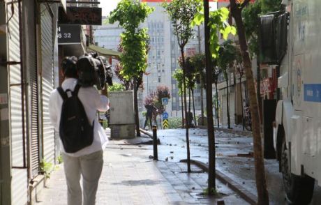 Güvenlik Önlemleri Vatandaşları İsyan Ettirdi