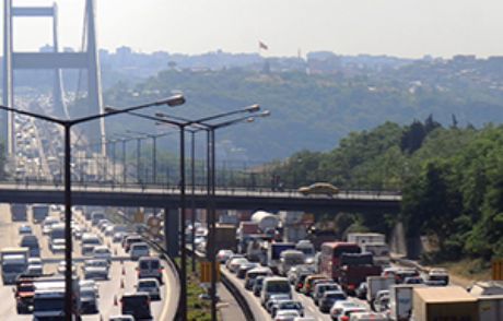 Boğaziçi Köprüsü'nde Trafik Felç