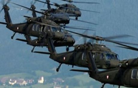 Teröristler Askeri Helikoptere Ateş Açtı