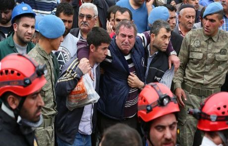 Cenazelerin Cebinde Davetiye Aradılar
