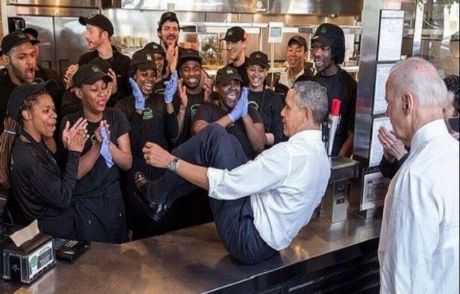 Obama İnşaat İşçileriyle Şakalaştı