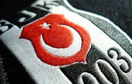 Beşiktaş'ta İlk Ayrılık! Twitter'dan Açıkladı
