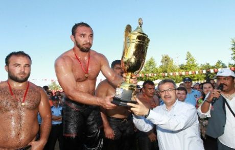 Gebze'de Başpehlivanlar Geçidi