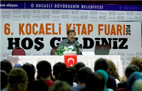 Ahmet Ümit, Kocaeli Kitap Fuarı'nı Salladı