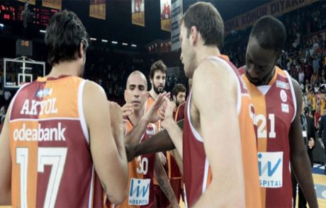 G.saray Kazanırsa F.bahçe'nin Rakibi