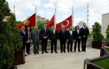 Konya, Bosna Hersek Halkının Yanında
