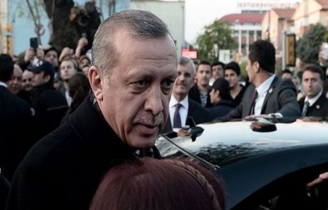 Başbakan'ın Danışmanı Ölümden Döndü
