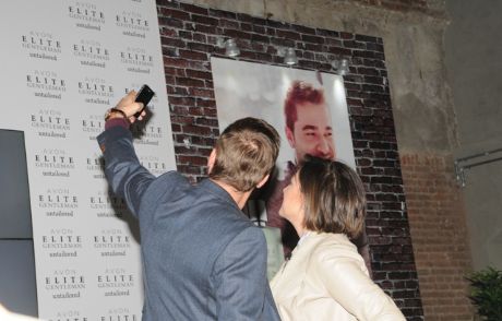 Centilmenlik Selfie'si '#centie'