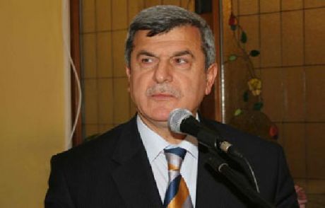 Karaosmanoğlu'ndan Babalar Günü Mesajı