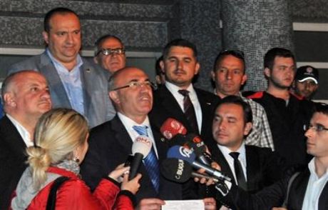 'akp Hezimete Uğramıştır'
