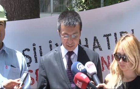 Şilili Madenciler Acıya Ortak Oldu