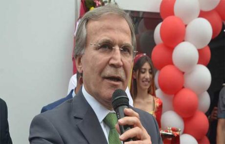 Müslümanlığa En Büyük Zararı Onlar Veriyor