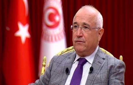 Hukuku Uygulamak Mecburiyetindeyim