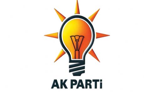 Ak Parti'den Ardı Ardına İstifalar Geliyor