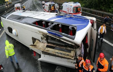 İstanbul İstikameti Trafiğe Kapatıldı