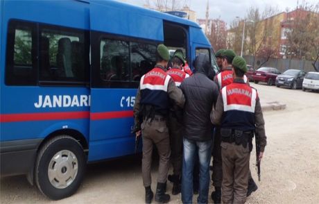 Pkk'ya Çocuk Götürürken Yakalandı!