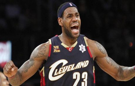 Lebron Yuvaya Döndü