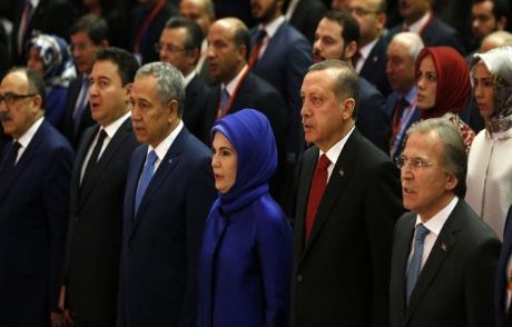 Ak Parti Bu İki İsme Emanet