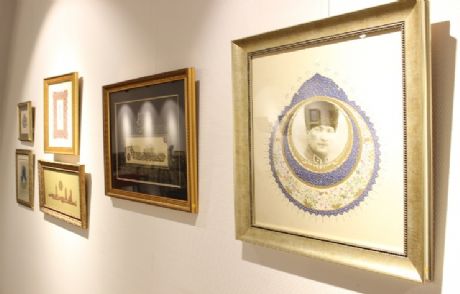 Şükufe Ve Tezhipli Atatürk Portresi