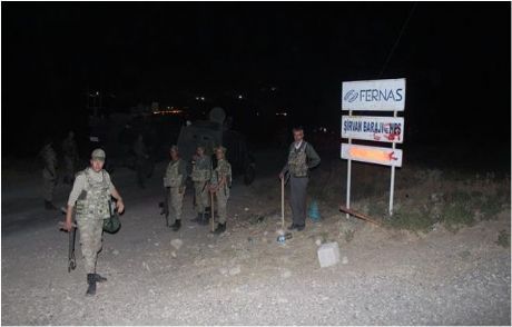 Siirt'te Karakol Eylemcileri Askerle Çatıştı