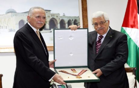 Filistin Devlet Nişanıyla Onurlandırıldı