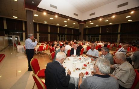 Eski Ve Yeni Başkanlar Birlikte Oruç Açtı