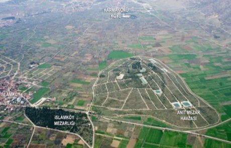 Demirel İçin Anıt Mezar Hazırlanıyor