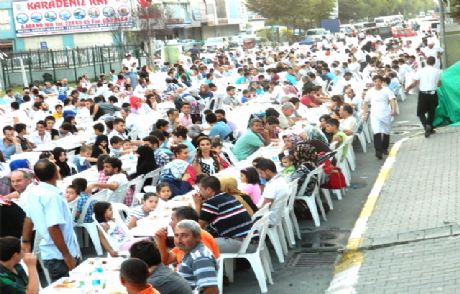 Züccaciye Sektörü İstoç Sokak İftarında Buluştu