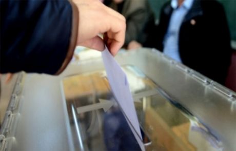 Gümrük Kapısında Oy Verme İşlemi Başladı
