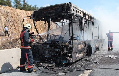 Otobüste Yananların Kimliği Belli Oldu