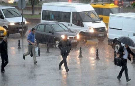 İstanbul İçin Sağanak Yağış Uyarısı