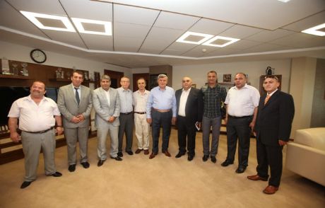 'türkiye Güçlü Olmalı'