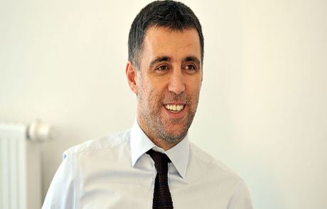 Şükür, Ak Parti'yi Akrebe Benzetti