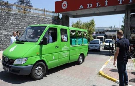Cenazeyi Apar Topar Kaçırdılar