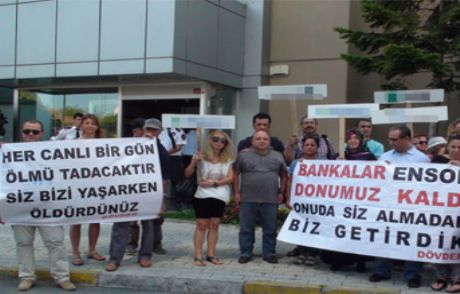 Dövizzedeler Açlık Eylemine Başladı