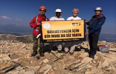 Görme Engelli Dağcı 4280 M. Tırmandı