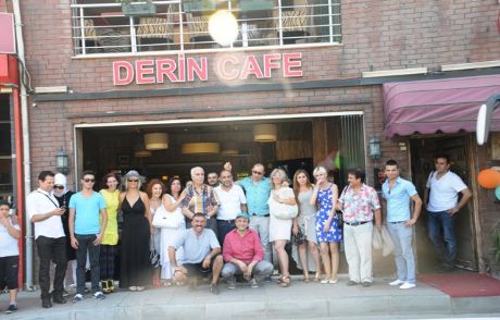 Derin Cafe Sanat Ve Basın Camiasını Buluşturdu