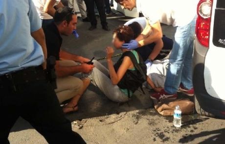 Taksim'de 'spatulalı' Dehşet