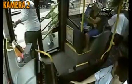 Otobüs'te Molotof Paniği