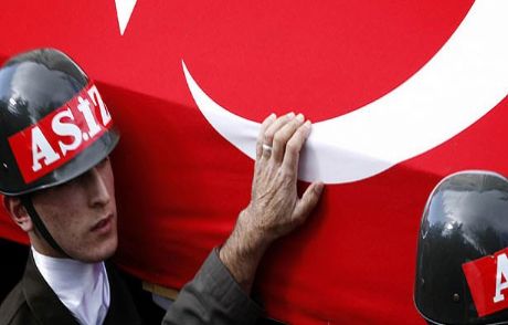 Şehit Uzman Çavuş Toprağa Verildi