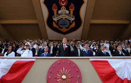 Deniz Harp Okulu'nda Mezuniyet Töreni