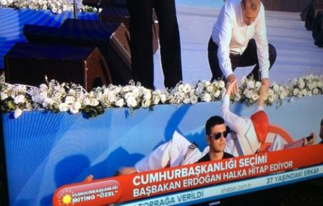Bu Da Oldu: Bayıldı, Erdoğan Ayılttı!