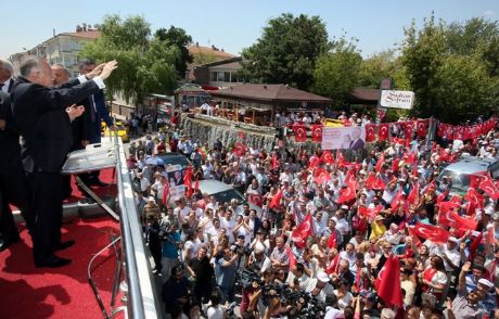 'millet Mağdur Edebiyatından Bıktı'
